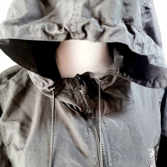 Embroidered Disney Vacation Club(DVC) Member Rain Jacket .(Unisex) Used. Size L - Picture 11 of 13